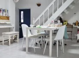 Lauren House
