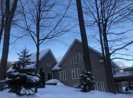 Cottage apartments at Lake Huron, ξενοδοχείο σε Mindland