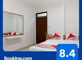 Hotel O Hegarbudhi Residence