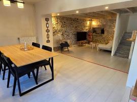 La charmante, Hotel in Puyoô