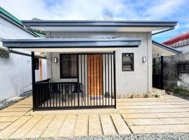 Pio Transient House, hotel v destinaci Tanay