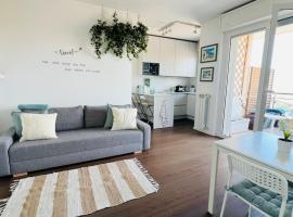 Sky Penthouse at Rome Fiumicino Airport, hotel v destinaci Fiumicino