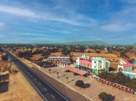 Golden Tiger Resort, hotel v destinaci Dhāni Bhābhru