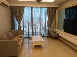 Cozy 3-bedroom Apartment with Swimming Pool