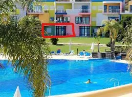 Luxury 2-bed apartment with huge pool - Albufeira