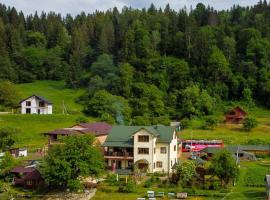 Готель Зумер, Hotel in Krivorovnya