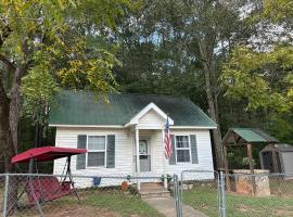 Little Southern Charm, ξενοδοχείο σε Flovilla