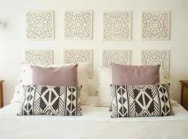 Loica Suites