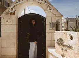 Savito Guest House