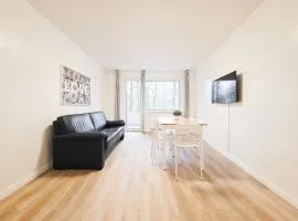 Tolstov Apartments - Monteurwohnung - 2 Schlafzimmer - Wohnzimmer - Küche - Balkon - Waschmaschine - 25 Min zur Messe DUS
