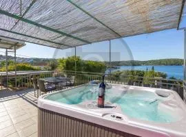 Awesome Apartment In Necujam With Wifi