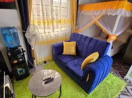 Lukemanbnb cozy studio