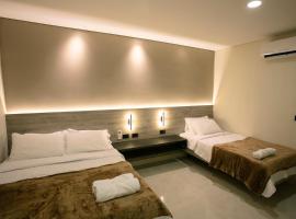 Hotel Gran Ester, hotel que accepta animals a Los Patios