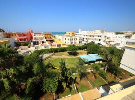 Residence Rivamare Ugento, hotel v destinaci Torre Mozza