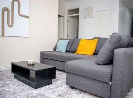 The Soul of Kingston Chic 2BR Condo with Pool and GYM