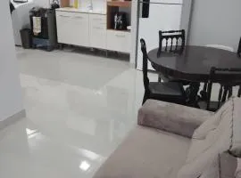 Apartamento completo , bem localizado