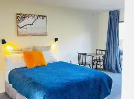AAA Northlands Motel