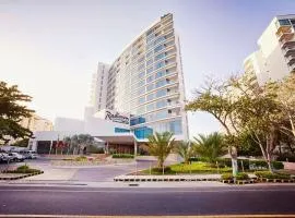 Modern Beachfront Apartment at Radisson Cartagena