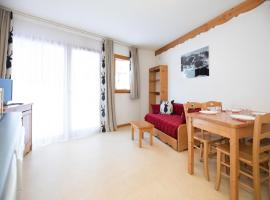Apartment in Val Cenis near Ski area, hotel a Val Cenis