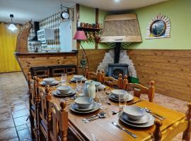 El pony pisador, hotel in El Poyo
