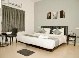Bee Oak Budget Hotel