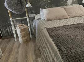 ENCANTADOR apartamento RENOS, Hotel in Taull