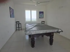 Luxury Beachfront Apartment - Your Perfect Getaway