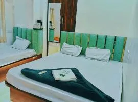 Hotel Aagman Palace - Near Mahakal Temple