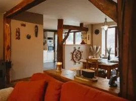 "Sans-soucis" ancienne ferme pleine de vie
