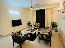 Charming Stay Flat Lucknow 3BHK with Swimming Pool