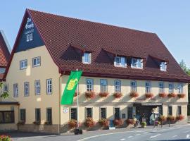 GROSCH Brauhotel & Gasthof, khách sạn có chỗ đậu xe ở Rödental