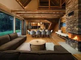 Chalet Mountain Rock - Luxury Retreat at Chalets Kvačianska Dolina