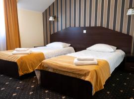 Hotel Podzamcze – hotel w mieście Góra Kalwaria