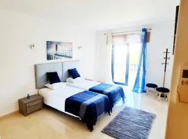 Ferragudo BY SWEET HOME
