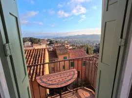 Charming Studio - in the heart of a medieval village