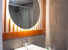 D'girijati Resort And Beachclub โรงแรมในGirijati