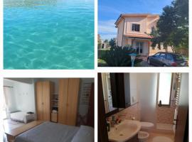 Villa Luisa - Ferienhaus am Strand, Hotel in Sellia Marina