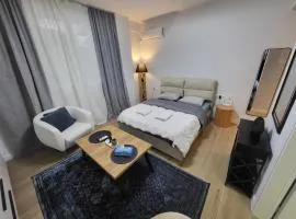 Kolonaki Studio