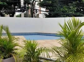 PISO 8 - Oasis en Equipetrol 3 Habitaciones & Piscina