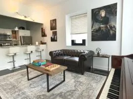 Yale Modern Downtown Chateau