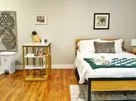 Yale Casa Verde Studio