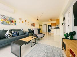 Caesar Resort 2 Bedroom Home, Long Beach, Iskele, North Cyprus, hotel in Paralimni