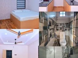 Swagan Home Stays Air Conditioned Deluxe ONE BED ROOM Studio Apartment