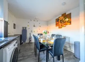 -RAGS- For your relaxed, Cosy Stay, Free Parking