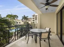 PC209 - Pool View - Perfect for families or group - Close to Palm Beach - 2BR