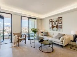 INF26F - Modern and bright city apartment