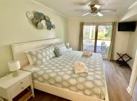 Cozy 1BD, 5 Mins Walk to the Beach, No Stairs!