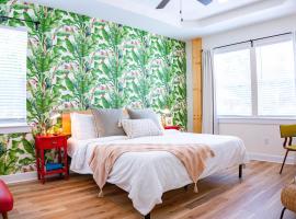 The Royal Crane Suite Newly Built Upscale Central, hotel a Gainesville