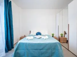 Marconi Charme Rooms & Suites - 2 MIN Metro Marconi - 15 MIN Colosseo - A-C & WIFI