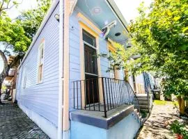 Kerlerec Victorian Cottage - Steps to French Qtr.